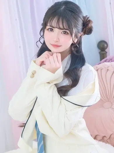 E+アイドルスクール新宿店 えみ