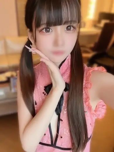 E+アイドルスクール新宿店 まりな