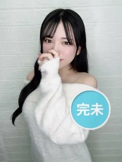 上野デリス 桃華ねる